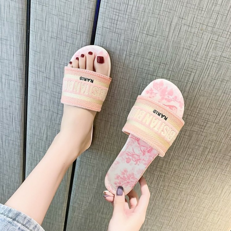 Women's Fashion Flat Slippers  - Summer Quotes review and price